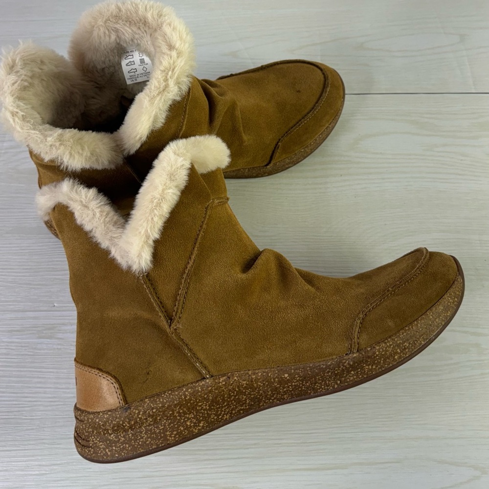 Taos Future Mid Boots Chestnut Ankle Boots with Fur Lining size 10